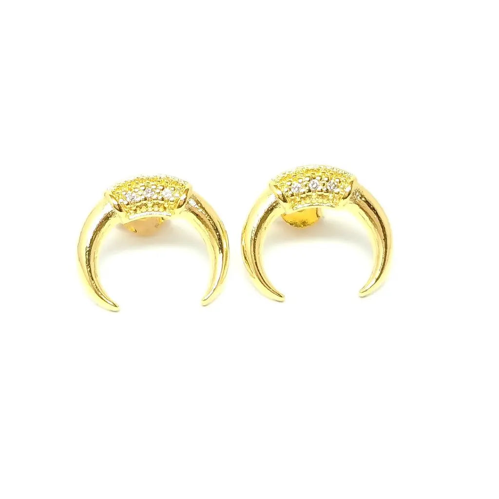 Brinco Chifre italiano cravejado em zircônia cristal banhado em Ouro 18k Majuh Semijoias Handmade