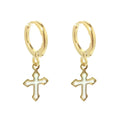 Brinco argola pingente crucifixo resinado branco banhado em Ouro 18k Majuh Semijoias Handmade